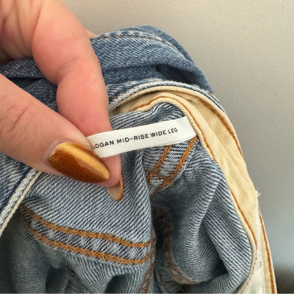 Rag & Bone Logan Mid-Rise Wide Leg Jeans - Picture 5 of 10